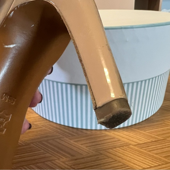 Genuine Leather Via Spiga Heels - Picture 9 of 10